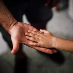 Renta rodzinna po ojcu do kiedy? Sprawdź ważne szczegóły i wyjątki