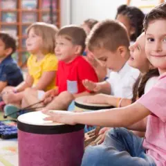 Jak wspierać dziecko z zaburzeniami integracji sensorycznej w szkole