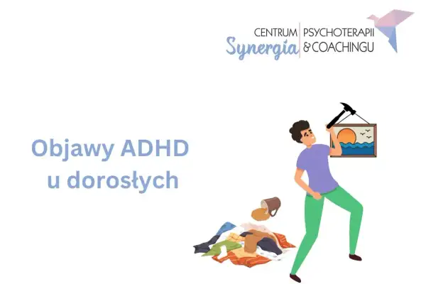 Czy ADHD to choroba psychiczna? Mężczyzna z młotkiem próbuje powiesić obraz, obok stos ubrań i przewrócony kubek.